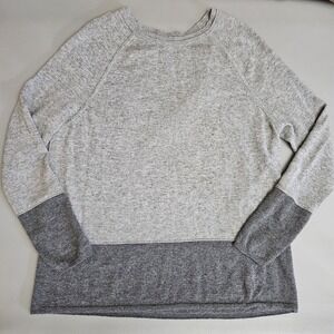 Vince 100% Cashmere Sweater M Women's Colorblock Lightweight Luxury Minimalist